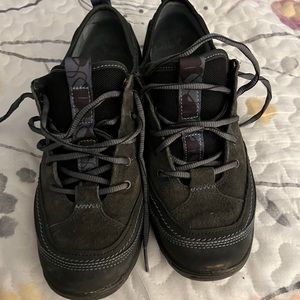 Merrell Womens Mimosa Hiking Shoes - only worn once